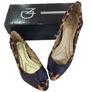 New Directions Leopard Rhemy Flats New in Box Size 7.5 Women's
